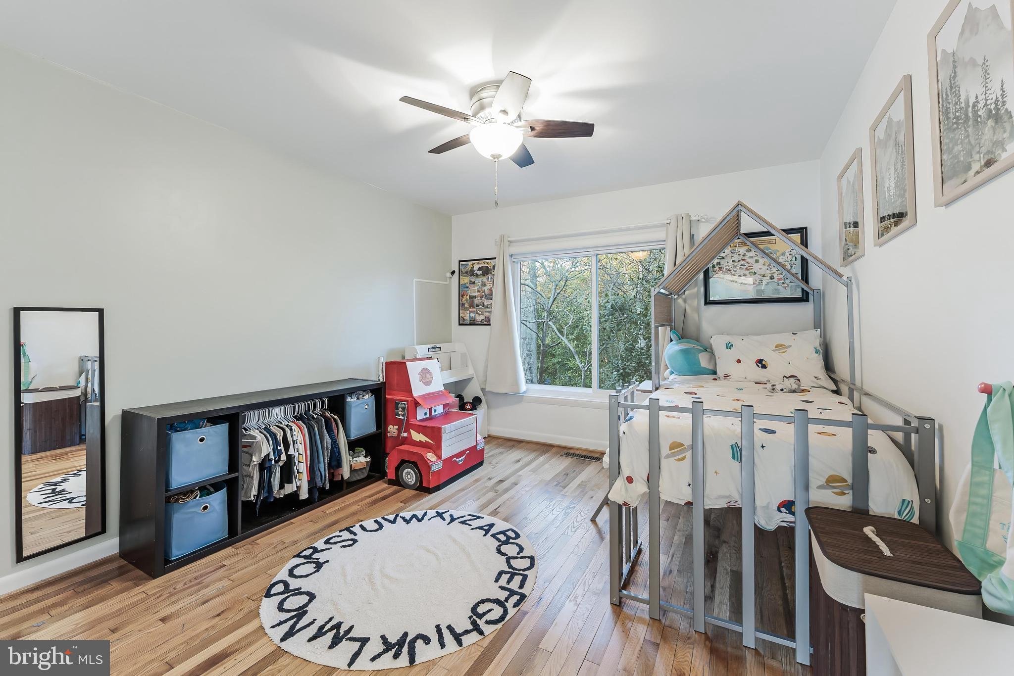 2002 Golf Course Drive Reston, VA 20191 - Photo 24 of 46