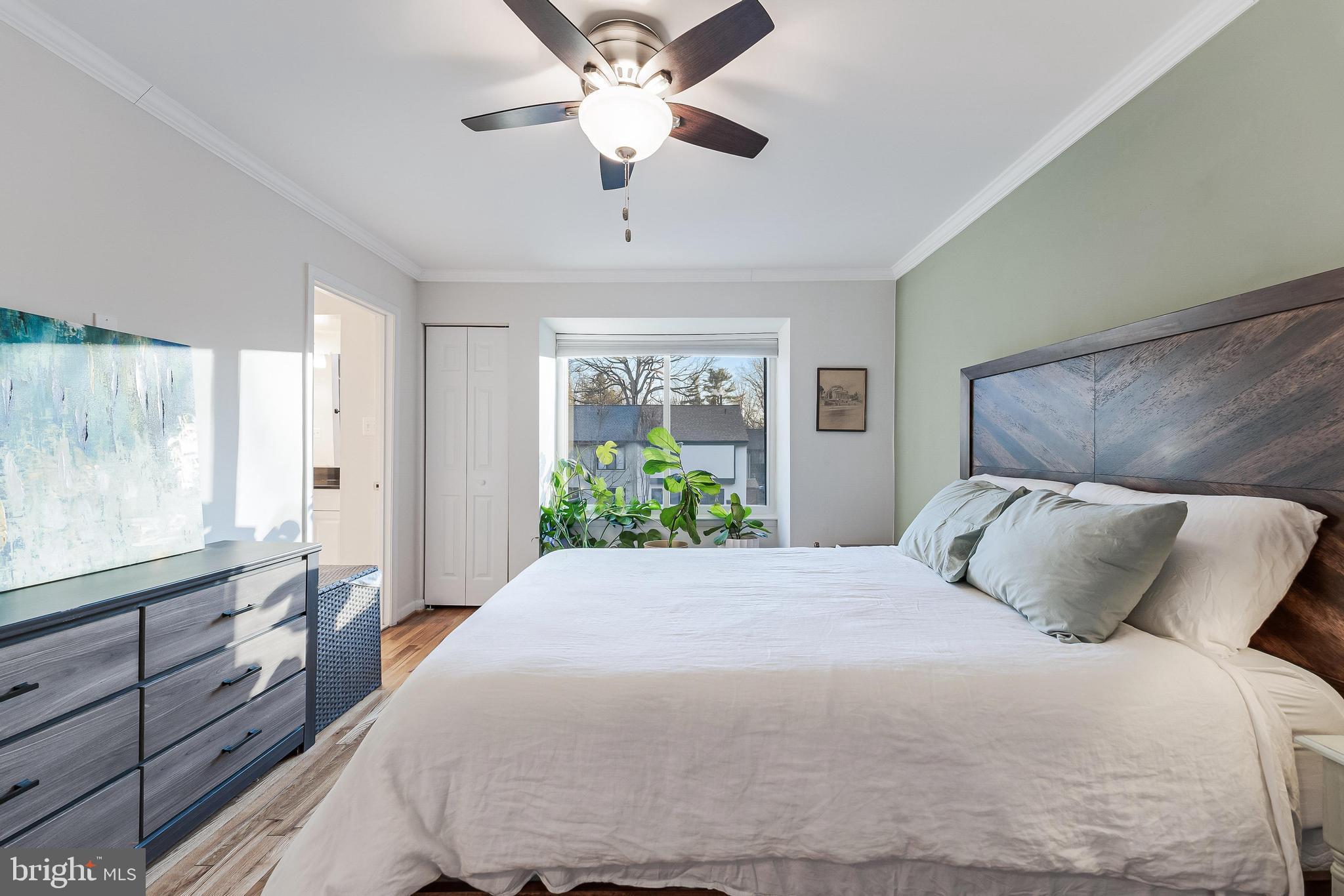 2002 Golf Course Drive Reston, VA 20191 - Photo 27 of 46