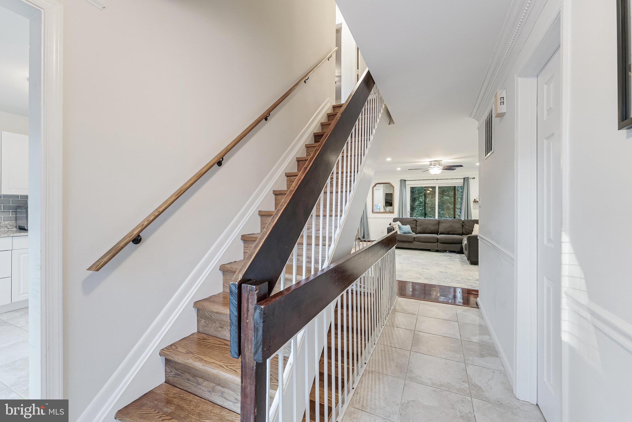 2002 Golf Course Drive Reston, VA 20191 - Photo 5 of 46