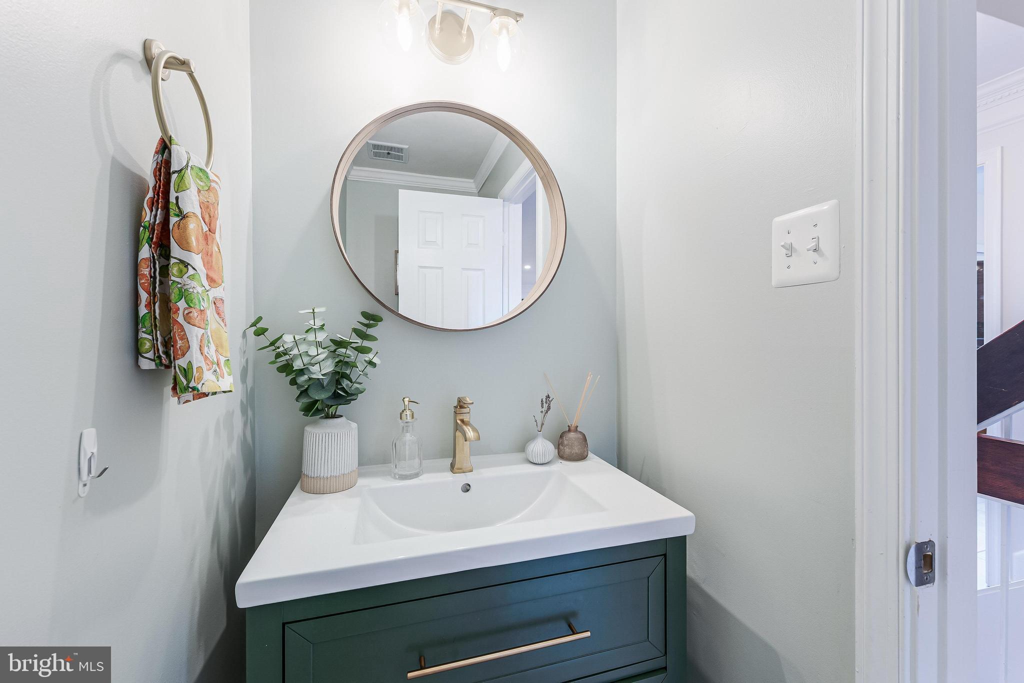 2002 Golf Course Drive Reston, VA 20191 - Photo 6 of 46