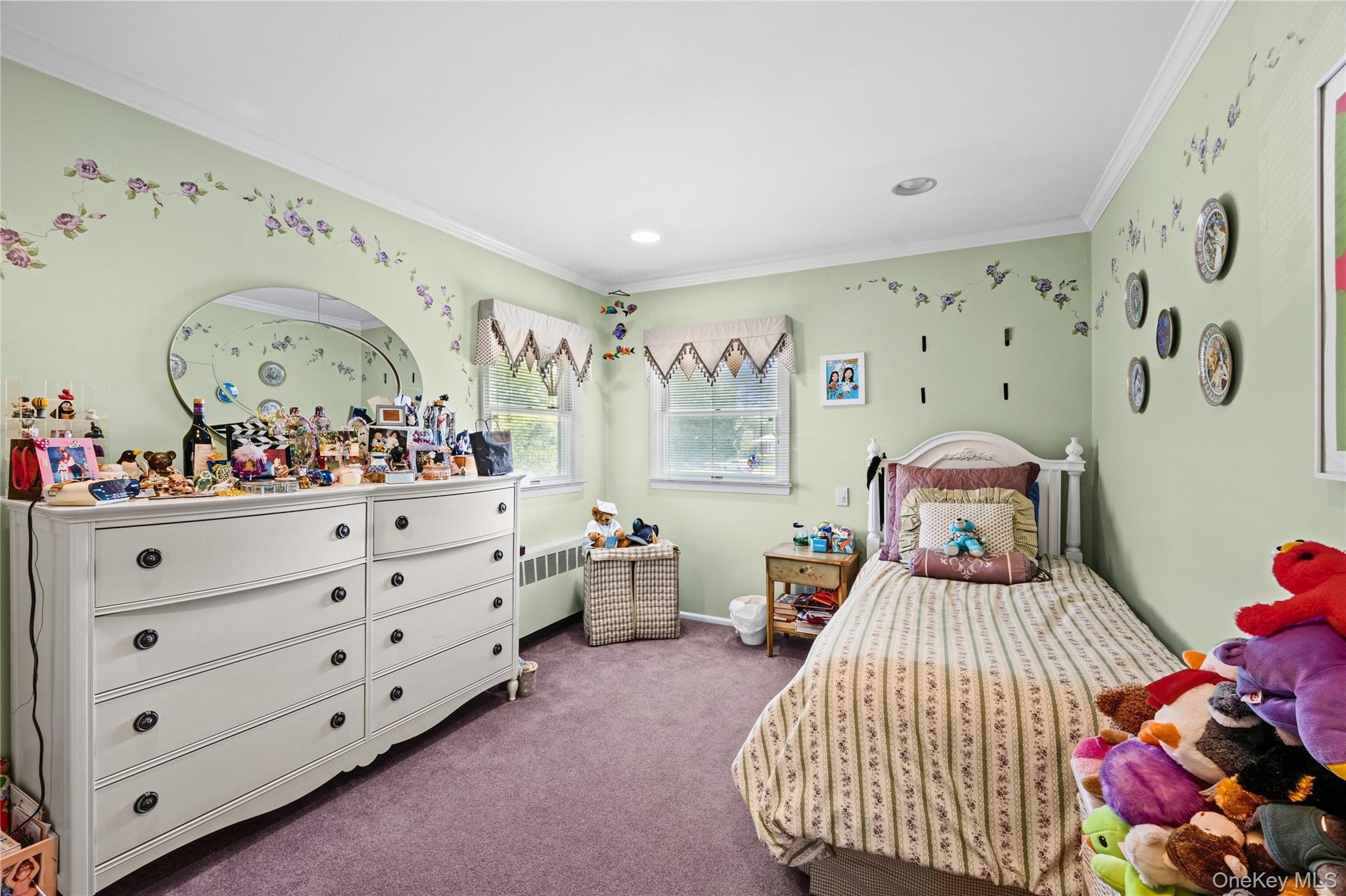16 Winthrop Road Plainview, NY 11803 - Photo 14 of 33 Bedroom 2