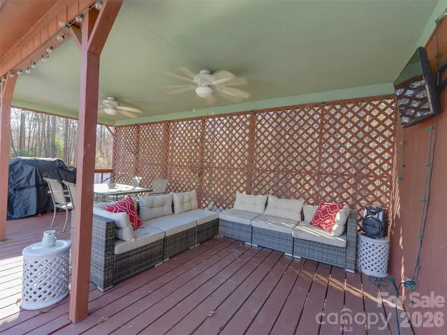 $425,000 | 3021 University Drive, Lancaster, SC 29720