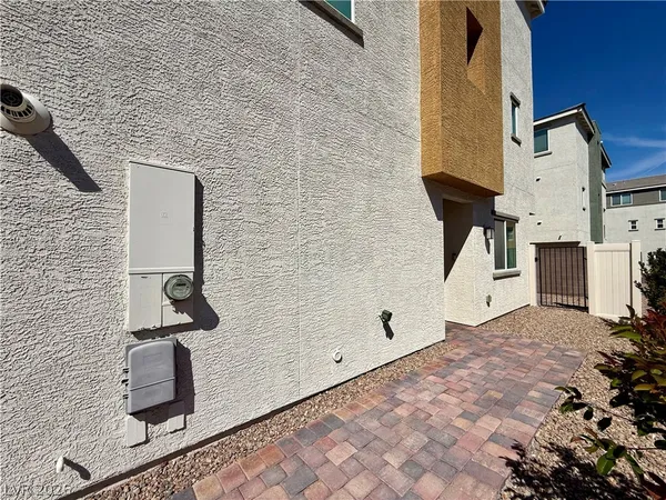 $2,490 | 3720 Brilliant Sunset Street, Las Vegas, NV 89129