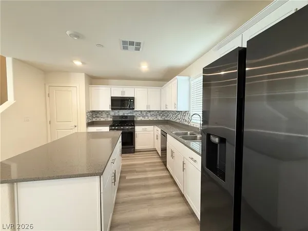 $2,490 | 3720 Brilliant Sunset Street, Las Vegas, NV 89129