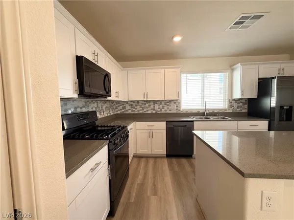 $2,490 | 3720 Brilliant Sunset Street, Las Vegas, NV 89129