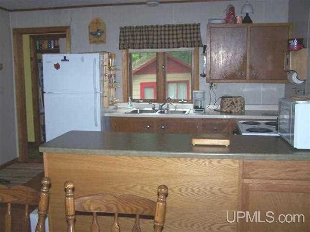 N8049 Peltonen Road Hurley, WI 54534 - Photo 4 of 17 Gallery Image 4