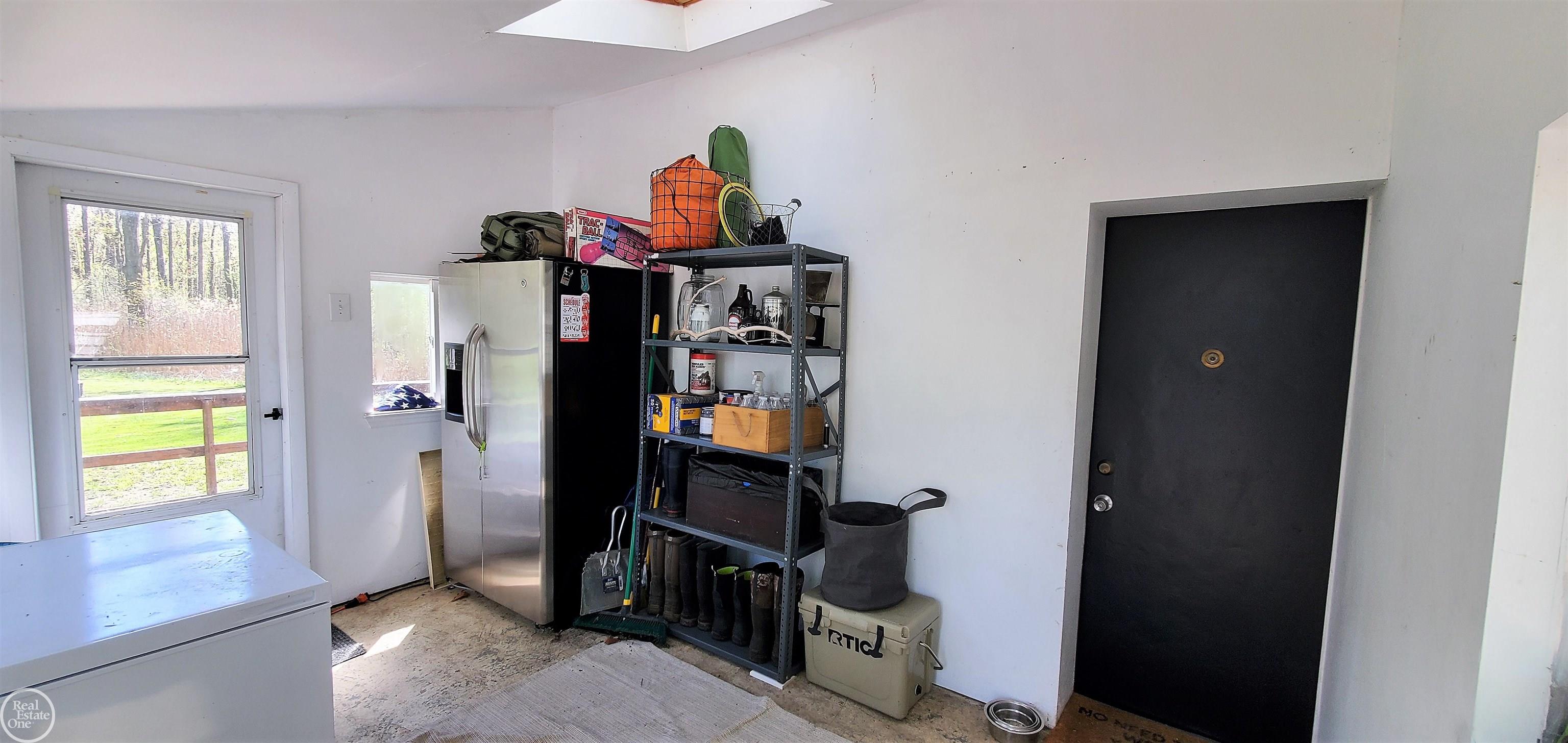 8815 Marsh Road Algonac, MI 48001 - Photo 66 of 77 50108341-65.JPG