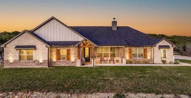 $615,000 | 2455 Schooner Way, Bluff Dale, TX 76433