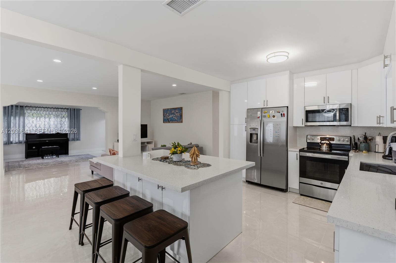 5790 Southwest 3rd Street Miami, FL 33144 - Photo 25 of 50