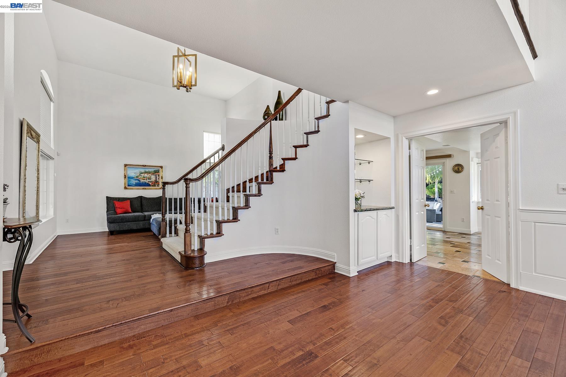 104 Wildflower Valley Court San Ramon, CA 94582 - Photo 6 of 61 Gallery Image 6