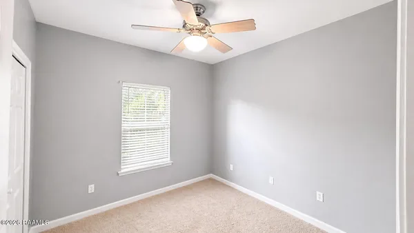 $1,700 | 9455 Pecan Tree Drive, Baton Rouge, LA 70810