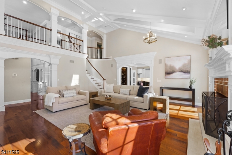 6 Stonehedge Court Warren, NJ 07059 - Photo 5 of 46