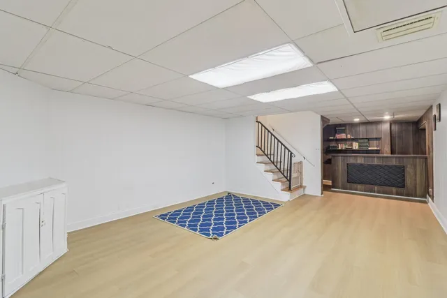 $405,000 | 105 West Dover Drive, Mount Prospect, IL 60056