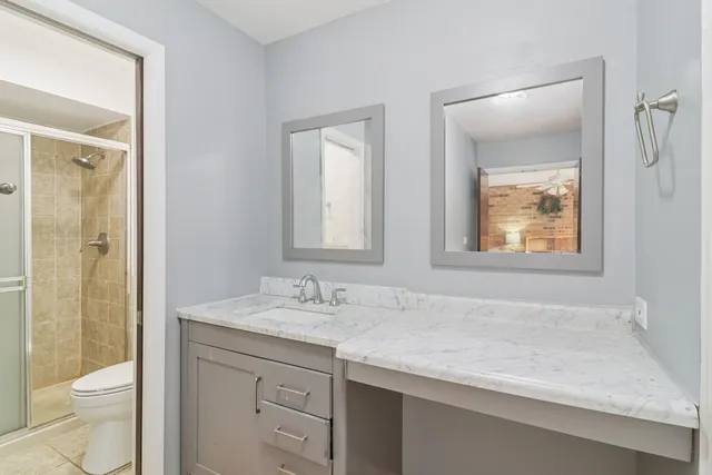 $405,000 | 105 West Dover Drive, Mount Prospect, IL 60056