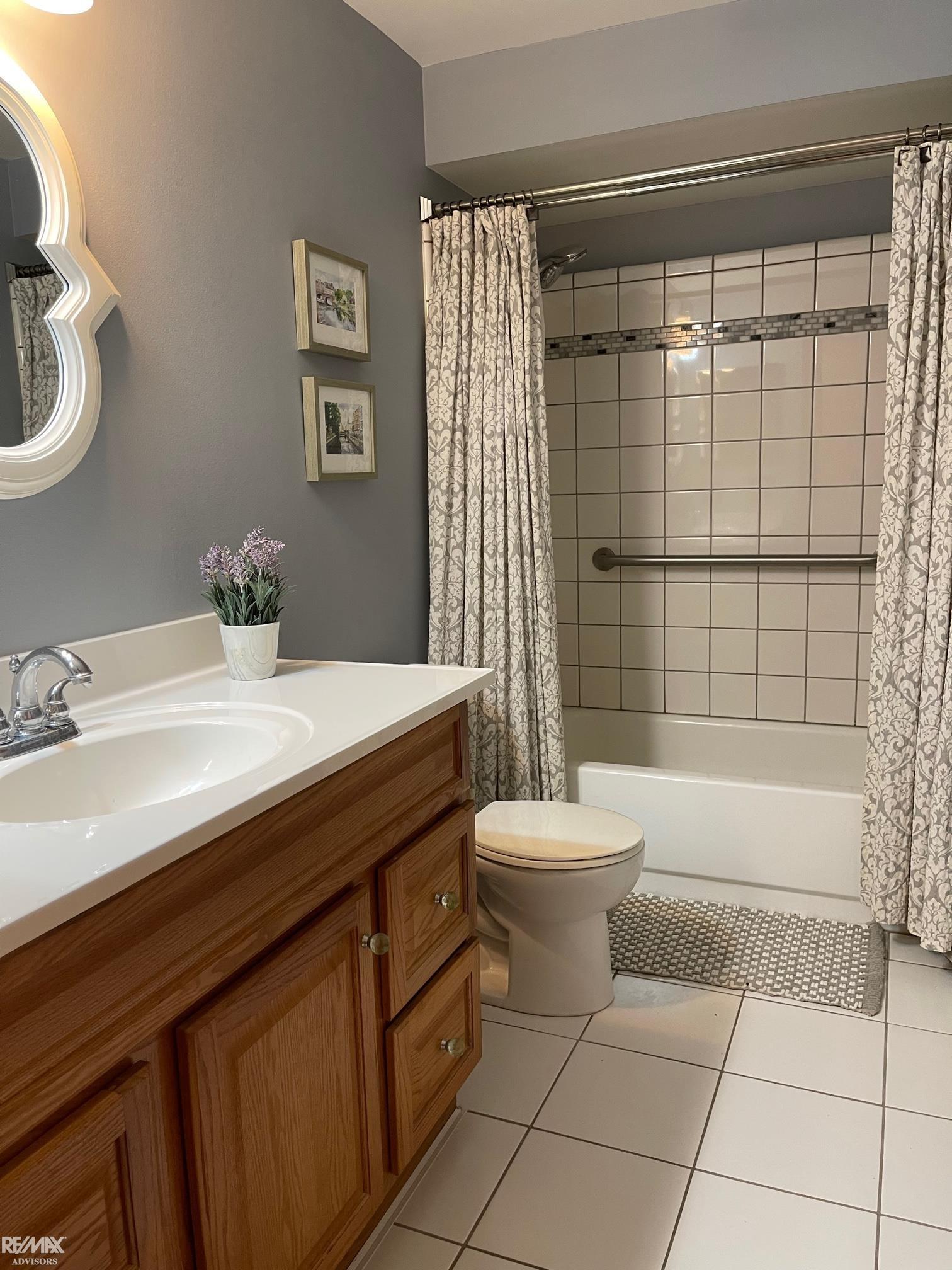 48582 Sugarbush Road Chesterfield, MI 48047 - Photo 15 of 22