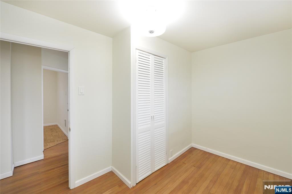 263 Sutton Avenue Hackensack, NJ 07601 - Photo 18 of 29