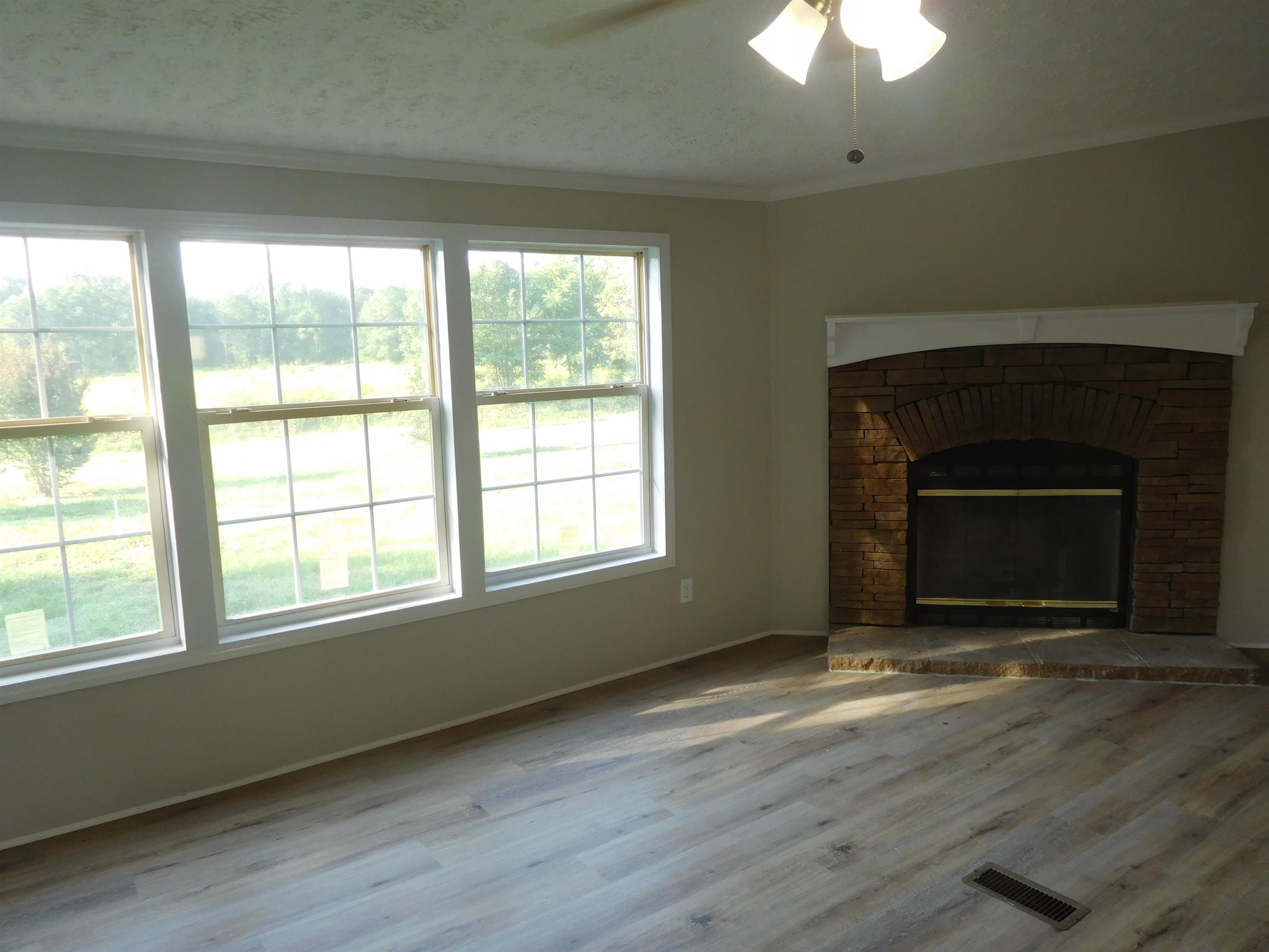 1922 Bonner Road Cowpens, SC 29330 - Photo 9 of 21