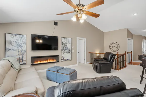 $440,000 | 2865 Villa Court, Bettendorf, IA 52722