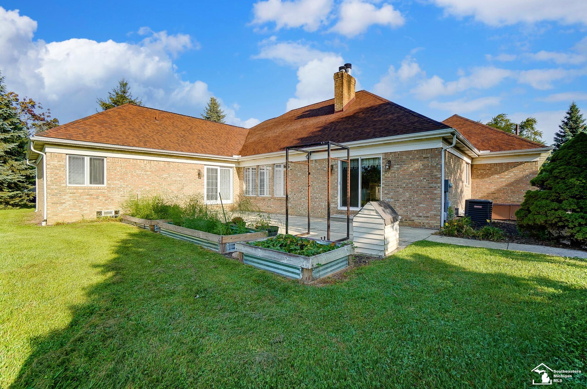 4101 East Dunbar Road Monroe, MI 48161 - Photo 59 of 66 50154319-749b2f7c-3174-4f50-9349-607f9fe1f609.JPG
