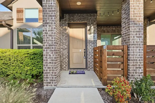 a view of outdoor space