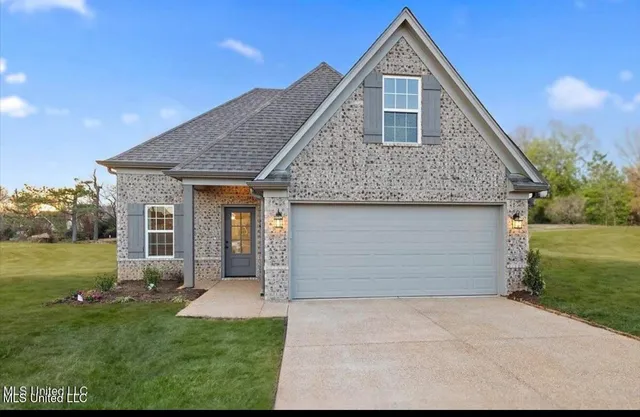 $2,500 | 6540 John Hamilton Way East, Olive Branch, MS 38654