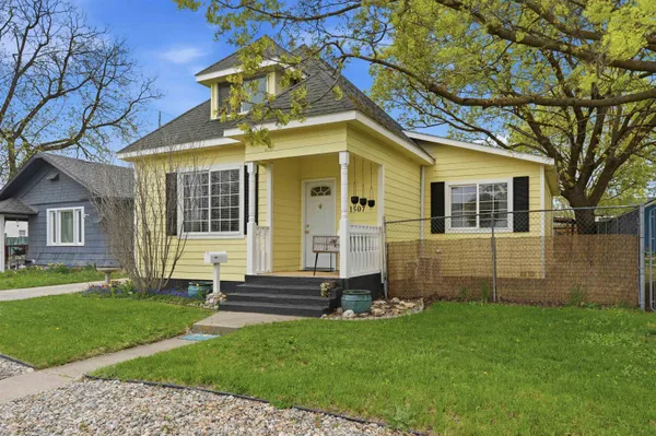 $298,000 | 1507 East Bridgeport Avenue, Spokane, WA 99207