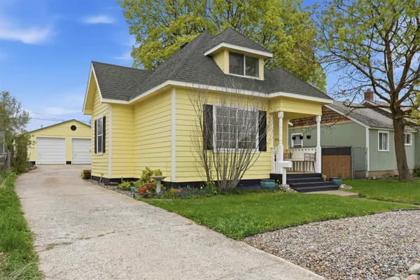 $298,000 | 1507 East Bridgeport Avenue, Spokane, WA 99207