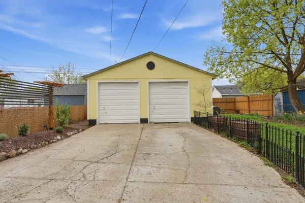 $298,000 | 1507 East Bridgeport Avenue, Spokane, WA 99207