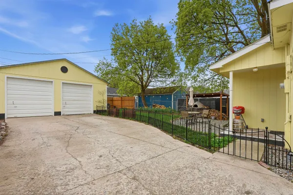 $298,000 | 1507 East Bridgeport Avenue, Spokane, WA 99207