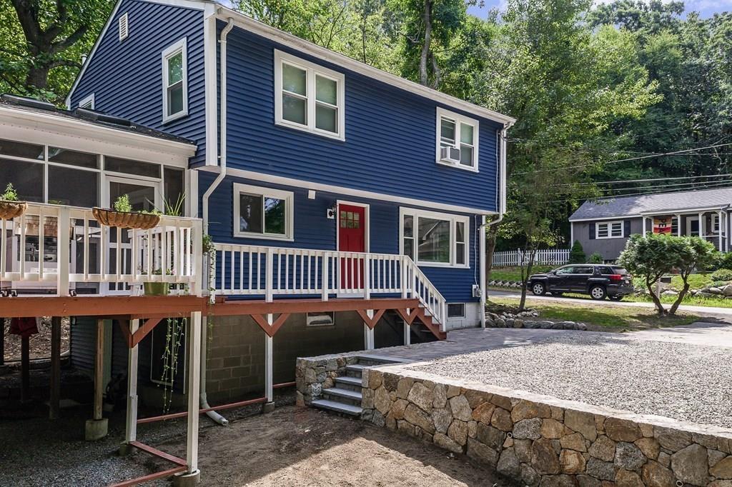 9 Amherst Road Hopkinton, MA 01748 - Photo 3 of 24 Gallery Image 3