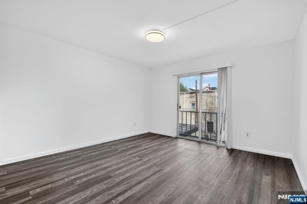 485 Broadway, Unit 11 Newark, NJ 07104 - Photo 9 of 19
