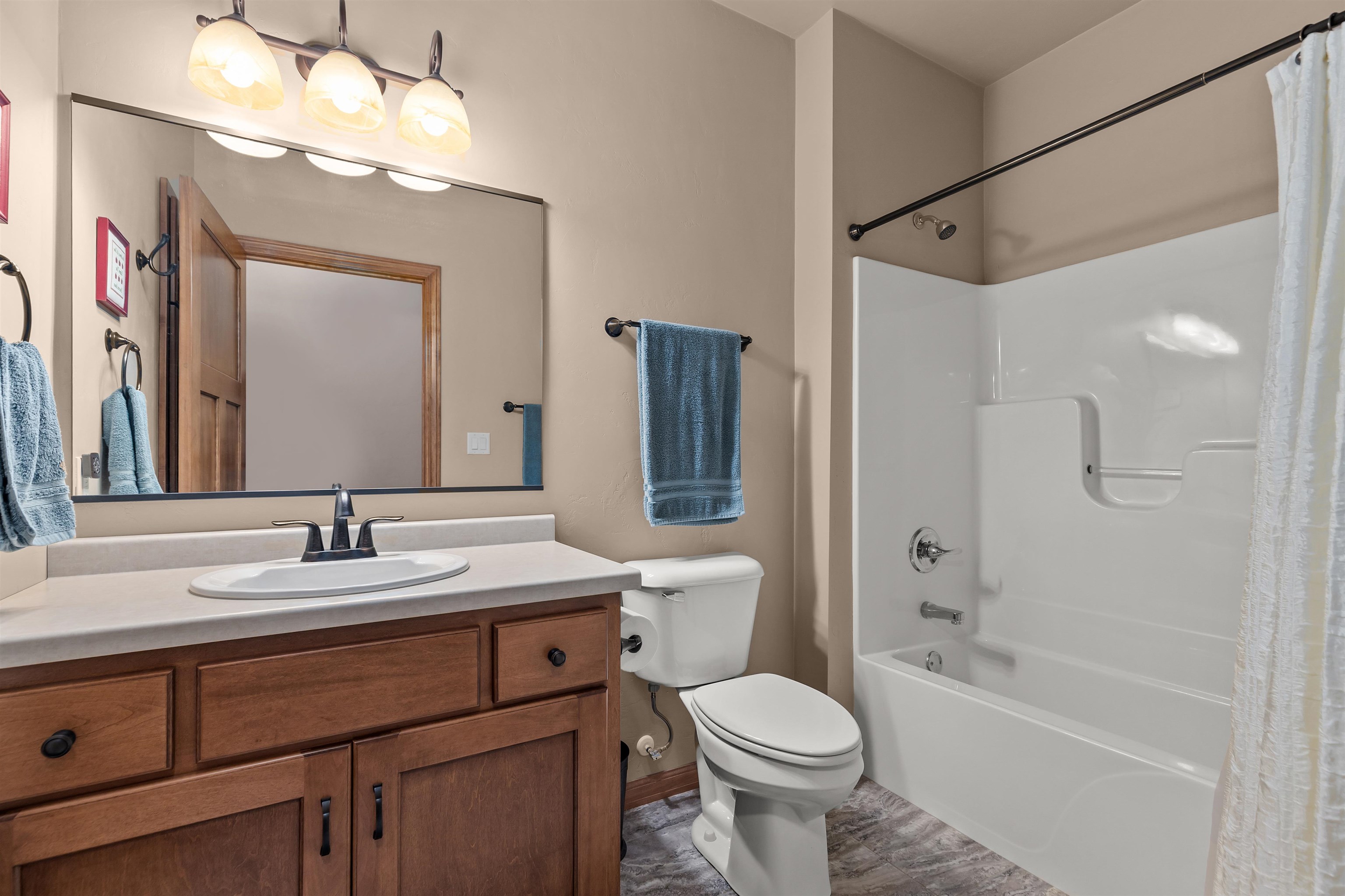 1739 Remington Ridge Way De Pere, WI 54115 - Photo 28 of 48 Gallery Image 28