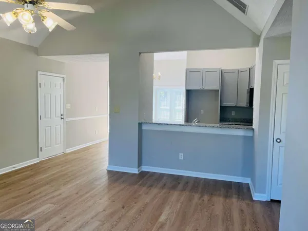 $2,295 | 94 Malvern Hill, Sharpsburg, GA 30277