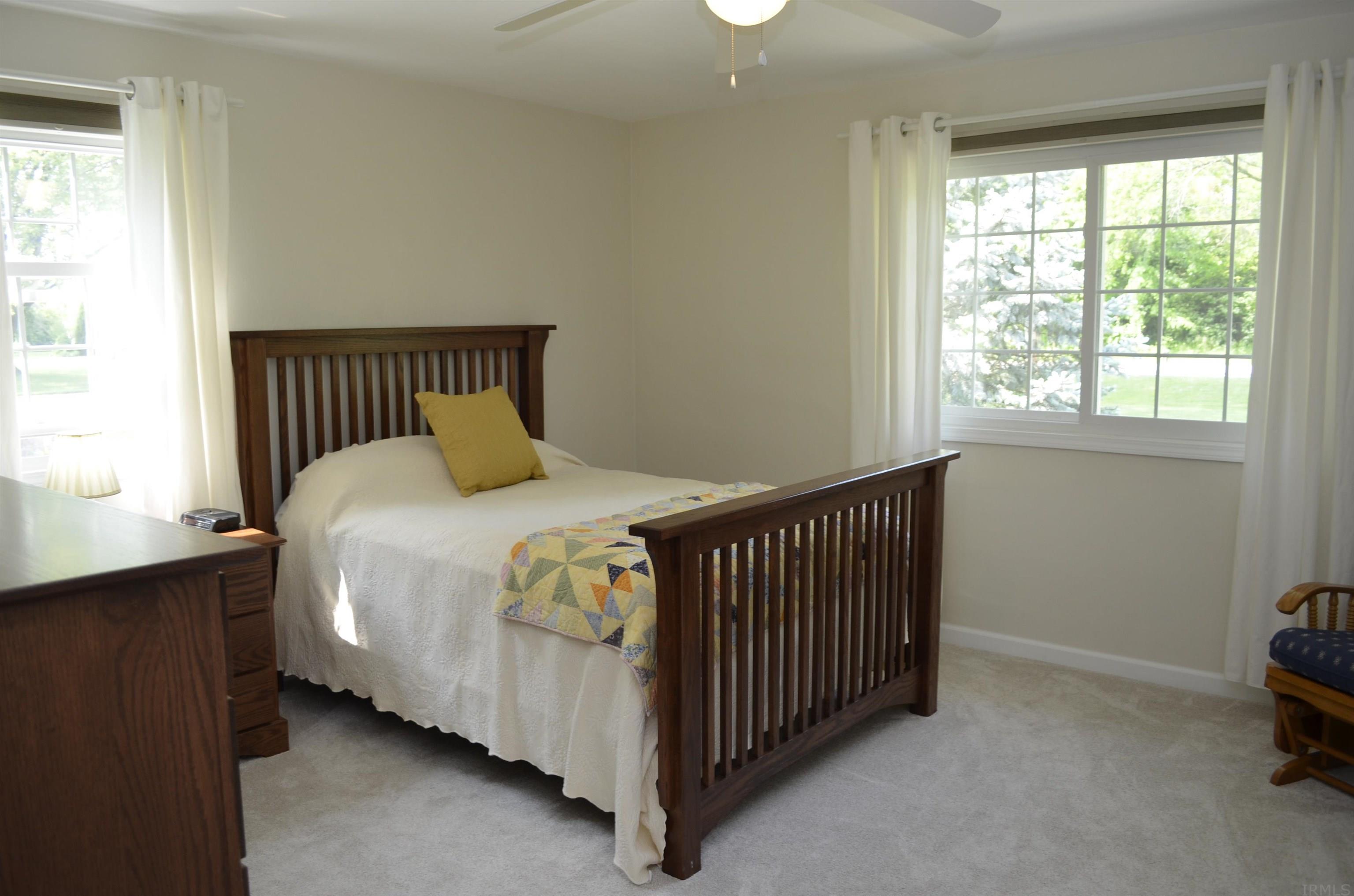 4410 Hursh Road Fort Wayne, IN 46845 - Photo 10 of 35