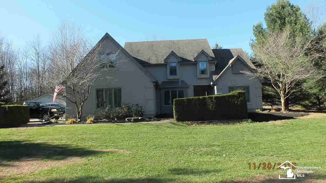 8725 Summerfield Road Lambertville, MI 48144 - Photo 1 of 23 20453630.JPG