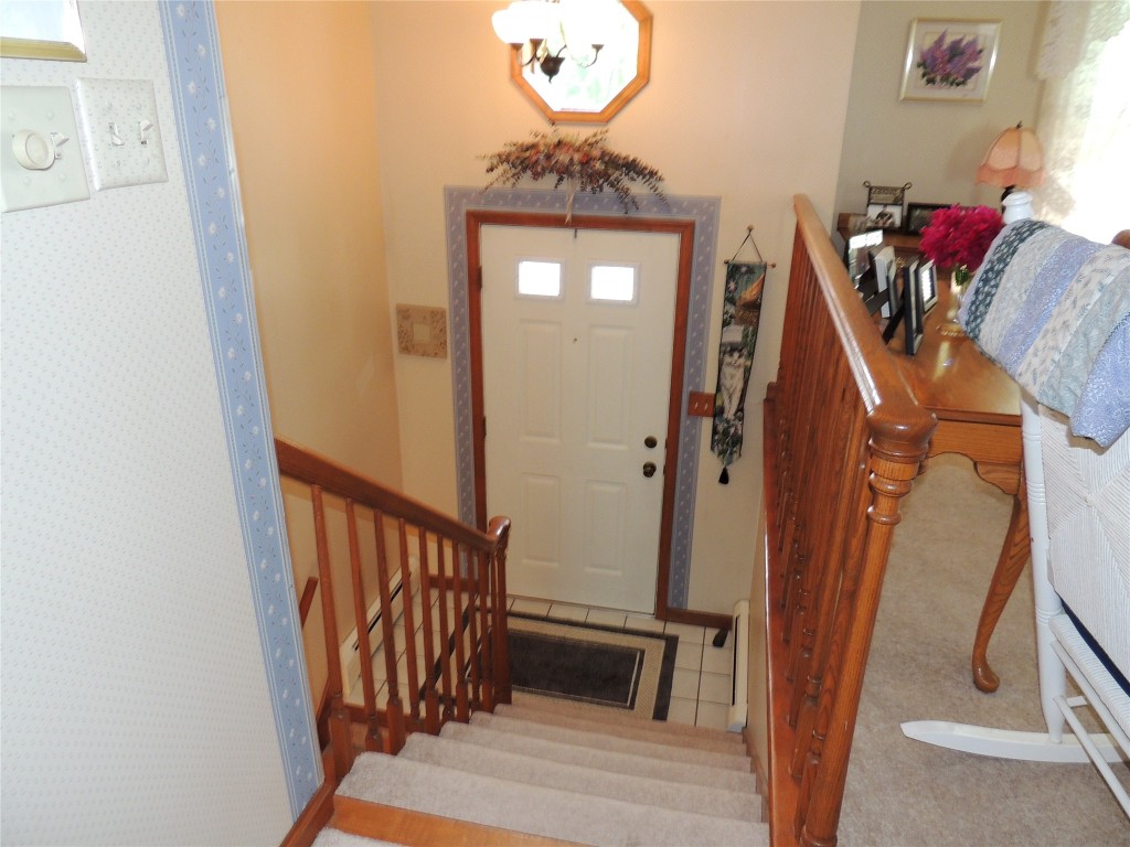 72 Coventry Road Endicott, NY 13760 - Photo 6 of 22 Gallery Image 6