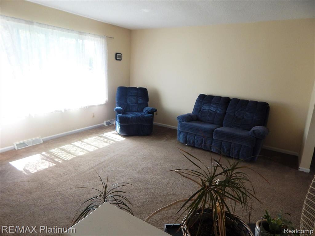 9775 Judd Road Willis, MI 48191 - Photo 10 of 60