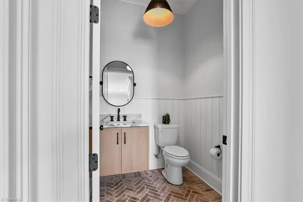 $1,195,000 | 7794 Polar Drive, Oak Ridge, NC 27310