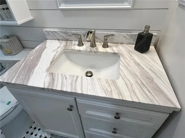 $4,000 | 602 Narcissus Avenue, Corona del Mar, CA 92625