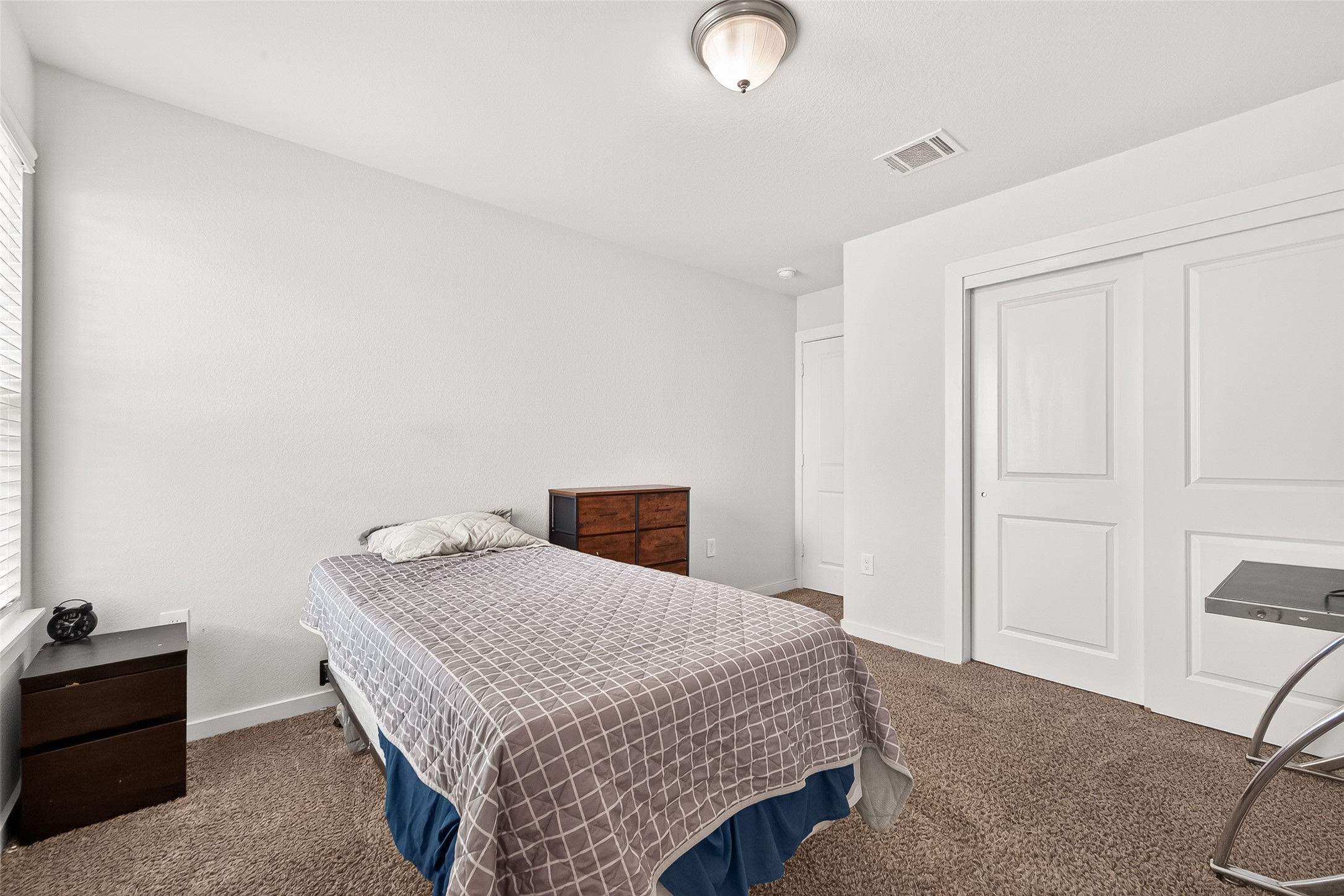6803 Alamitos Court Rosharon, TX 77583 - Photo 43 of 48