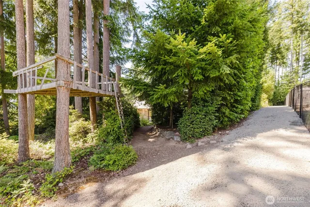 $799,000 | 9428 Tracyton Boulevard Northwest, Silverdale, WA 98311