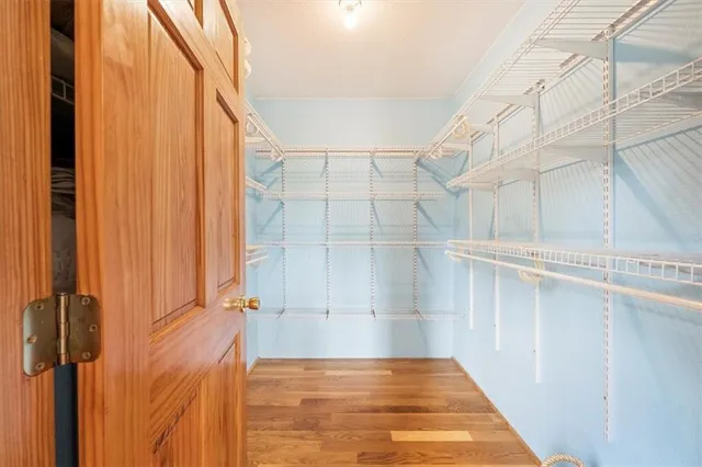 $449,000 | 28060 Uncle Bob Avenue, Clinton, MO 64735