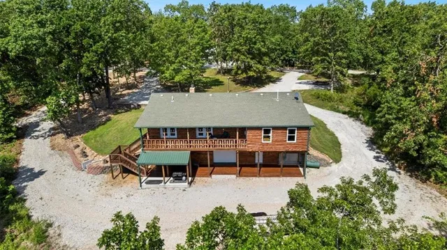 $449,000 | 28060 Uncle Bob Avenue, Clinton, MO 64735