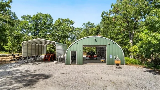 $449,000 | 28060 Uncle Bob Avenue, Clinton, MO 64735