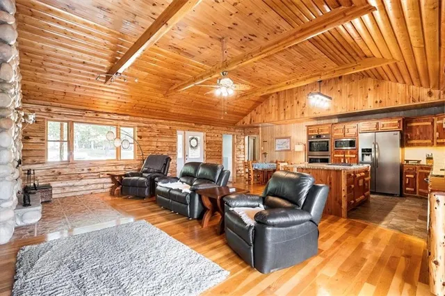 $449,000 | 28060 Uncle Bob Avenue, Clinton, MO 64735