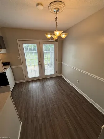 $1,195 | 2350 Bay Meadows Court, Unit E, Winston-Salem, NC 27103