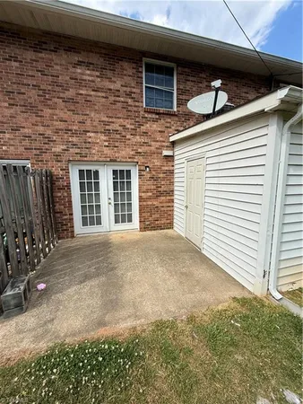 $1,195 | 2350 Bay Meadows Court, Unit E, Winston-Salem, NC 27103