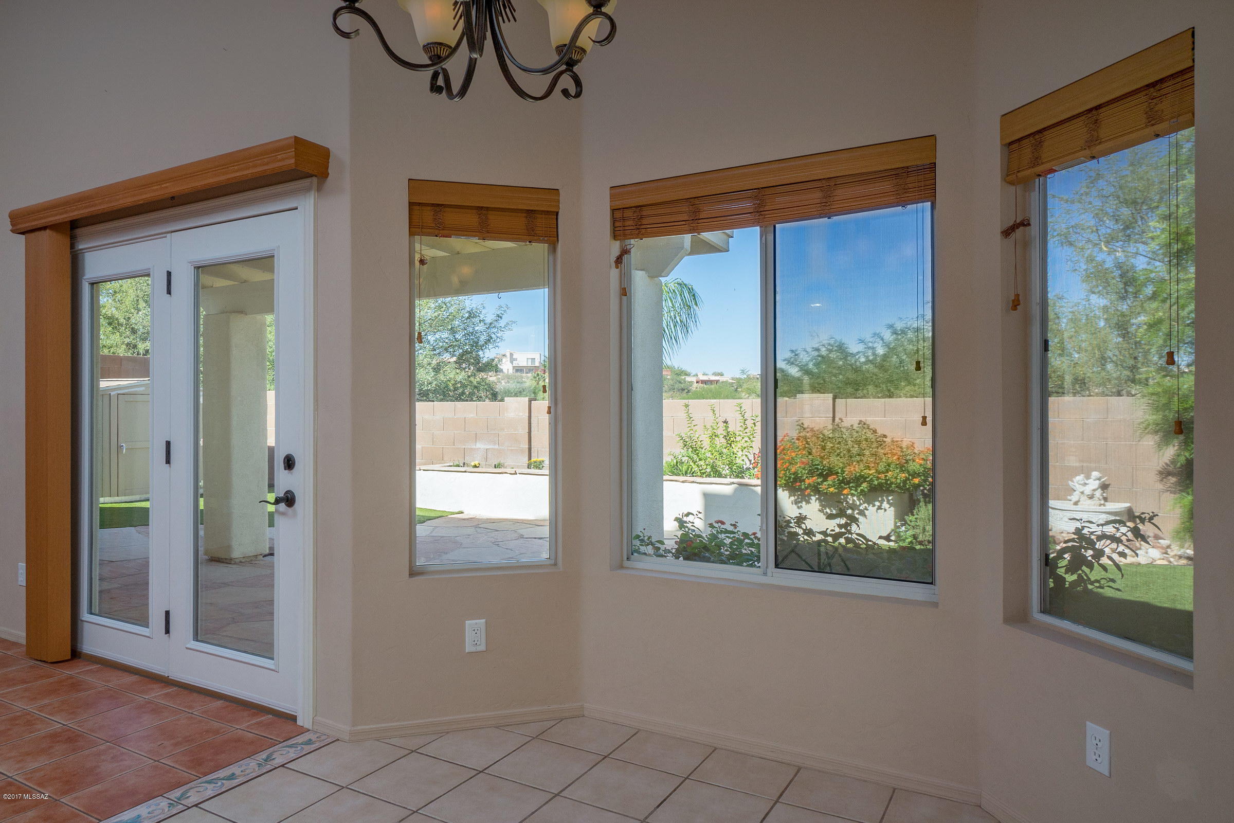 11939 North Meteor Place Tucson, AZ 85737 - Photo 11 of 25
