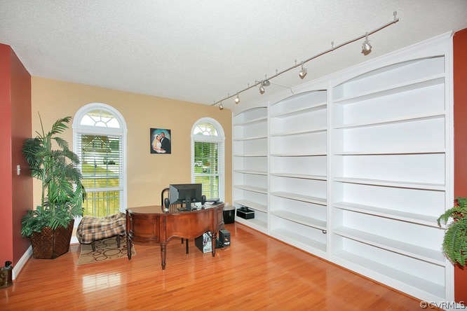 2213 Midview Road Henrico, VA 23231 - Photo 2 of 24 Gallery Image 2