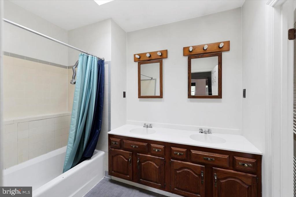 303 M Street Northwest Washington, DC 20001 - Photo 23 of 46